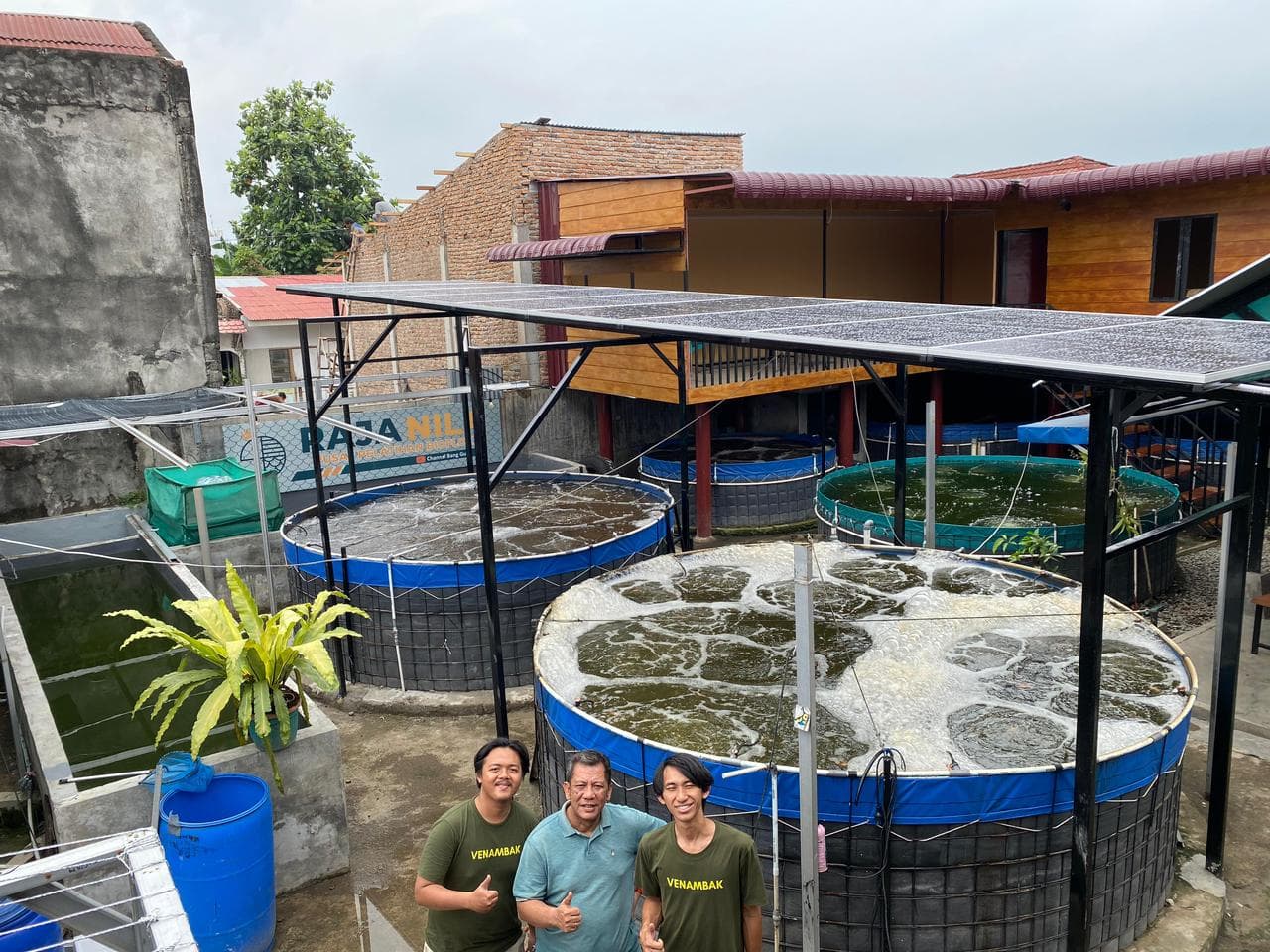 Material Solar Panel :